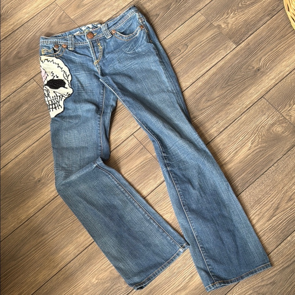 Authentic × Grail ×
Seditionaries Grails Skull Patch Flare Denim Jeans size 26